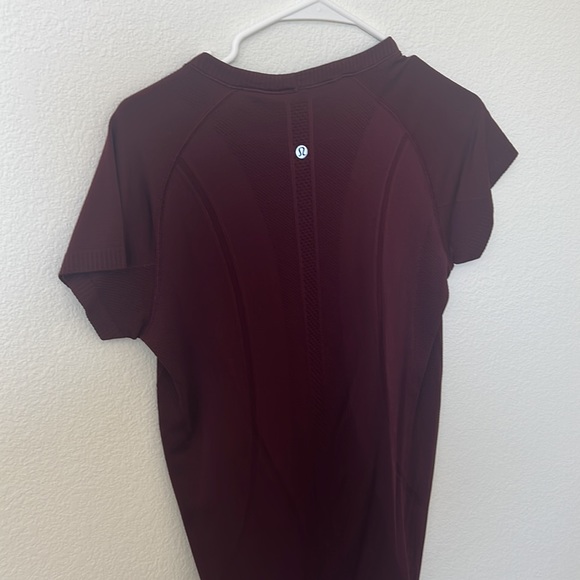 Lululemon Swiftly Tech Short 10 - Picture 1 of 4